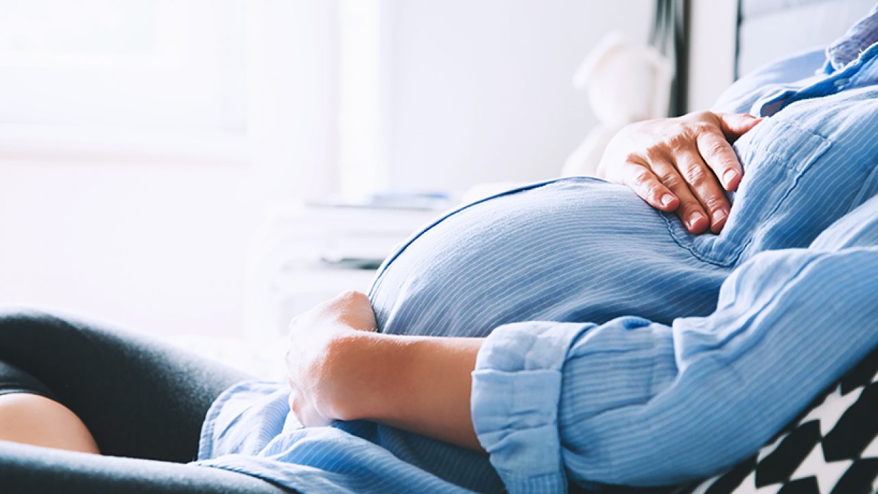 Prenatal massage: what are the benefits and risks?