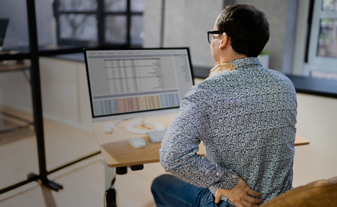 Your Desk Job Causes Bad Posture – Here's How to Fix It