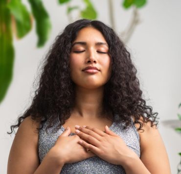 Lower cortisol naturally to protect your wellness and your waistline